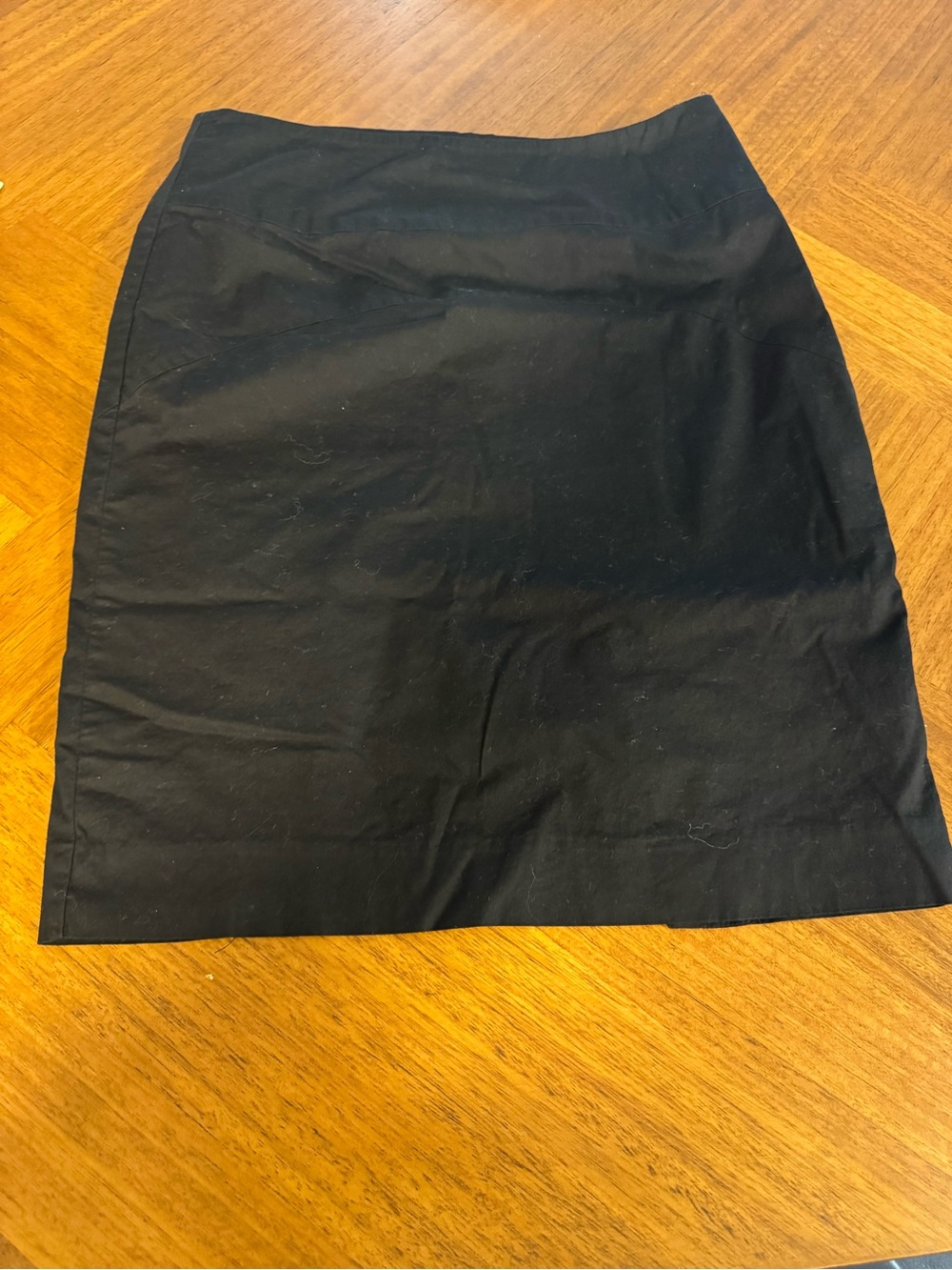 Gap Classic Black Women's Skirt - Sleek Pencil Style